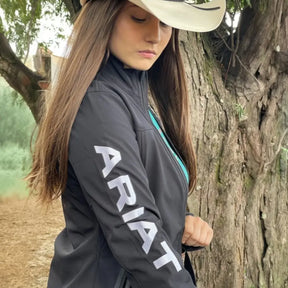 Jaqueta Ariat Softshell Importada Feminina